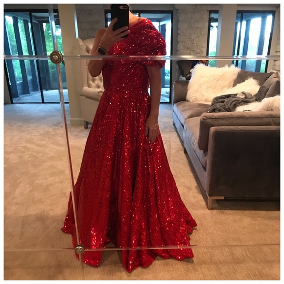 💕 Couture Handmade Full Sequin Red Grown - Picture 6 of 11